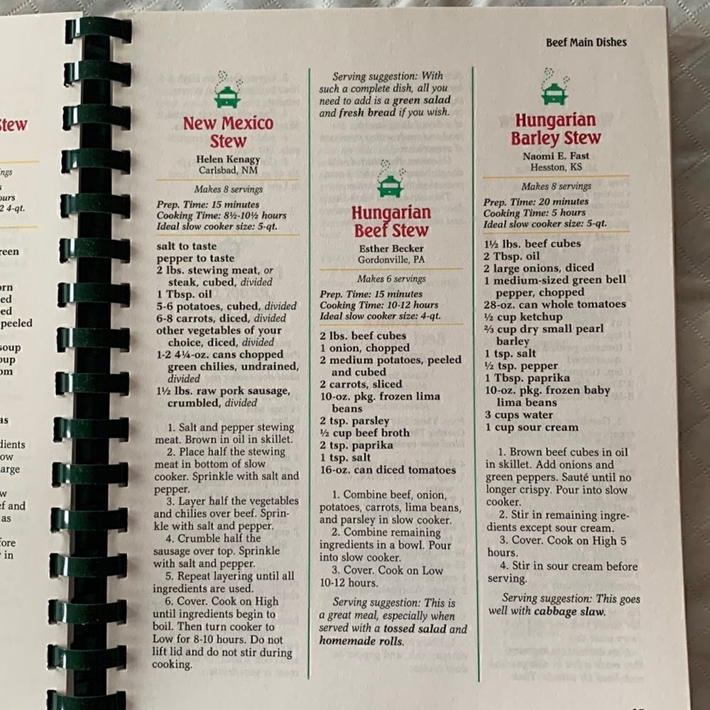 Cookbook Paperback Christmas Slow Cooker Phyllis Good - Picture 10 of 12